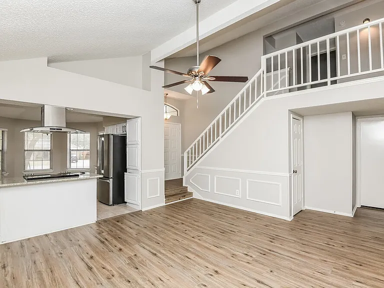 5016 Santa Fe Ct — Photo 5