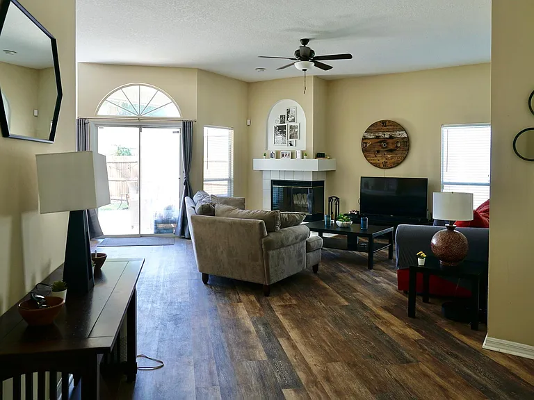 4772 Kernan Mill Ln E — Photo 5
