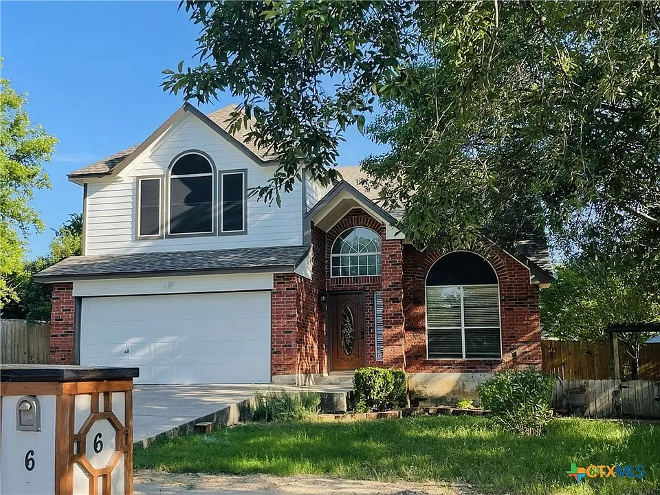 6 Kirkwood Cv