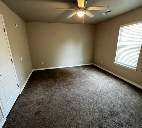 5th image of 736 Fifth St