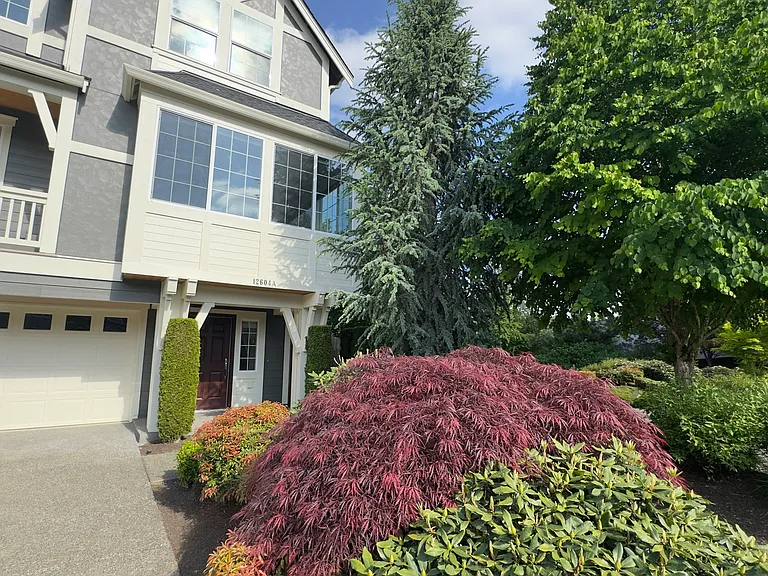 12604 177th Ave NE #A — Photo 24