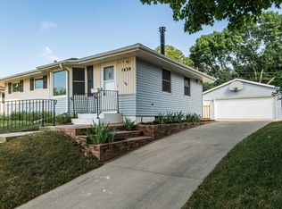 1439 Cascade St NW, Rochester, MN 55901