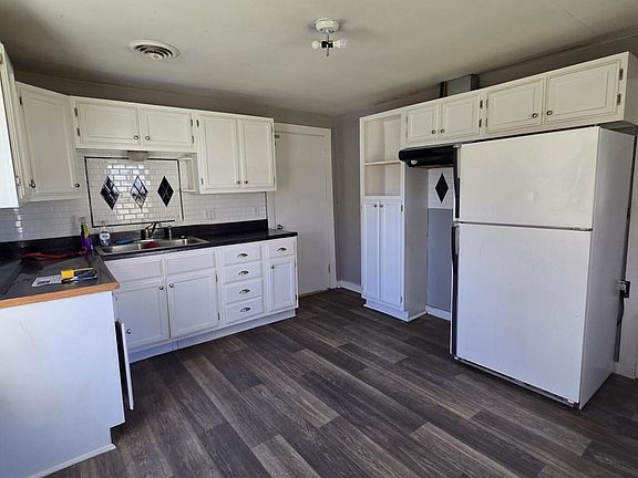 4th image of 320 N Elgin Avenue