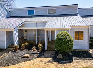 289 Clearview Ct, Villa Rica, GA 30180