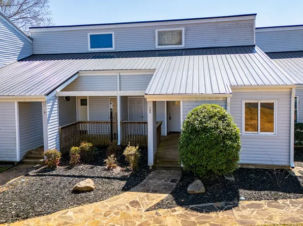 289 Clearview Ct, Villa Rica, GA 30180