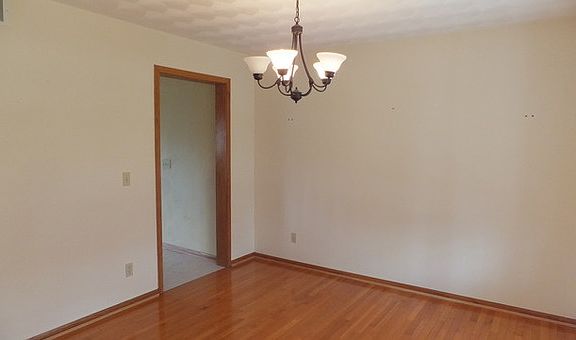 4th image of 12226 Ayrshire Ln