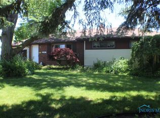 103 Central Ave, Rossford, OH 43460