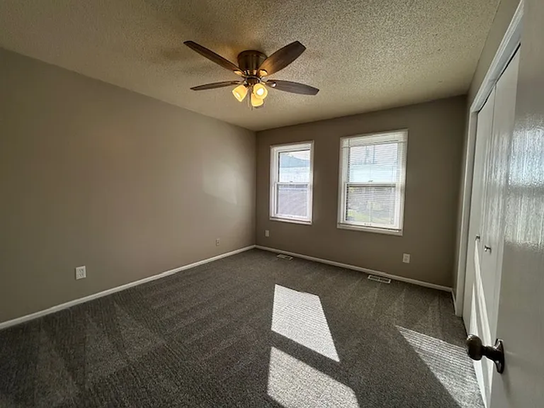 219 N Garrison Ave — Photo 14