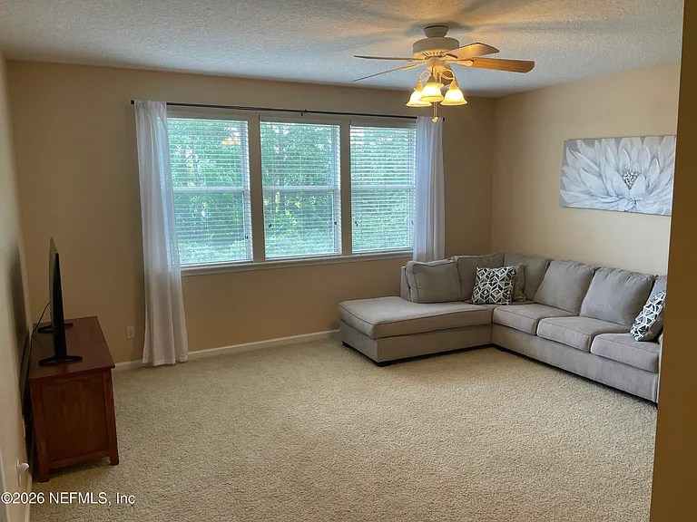 2543 Willow Creek Dr — Photo 38