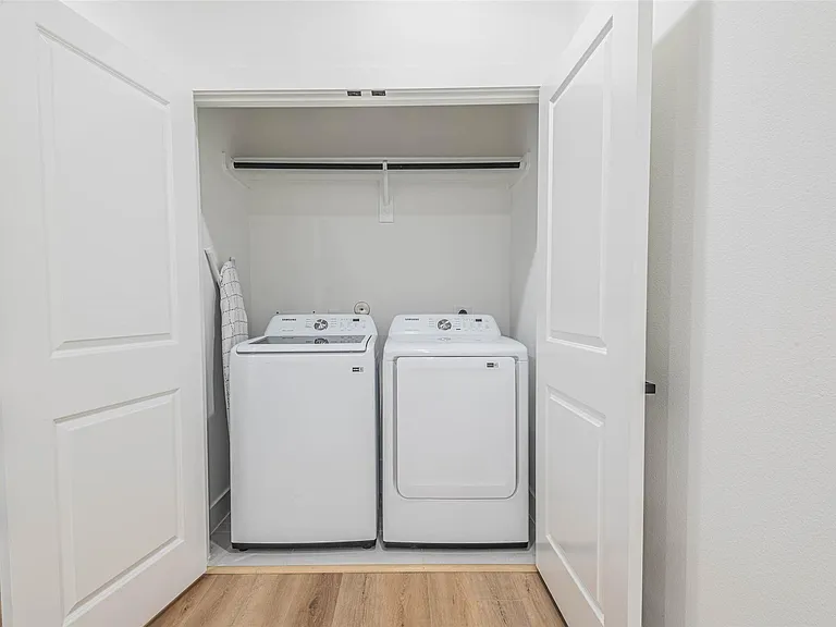 3505 Ennis St — Photo 10
