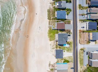 1401 S Shore Dr, Surf City, NC 28445