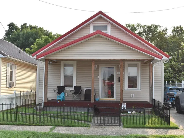 411 19th St W, Huntington, WV 25704