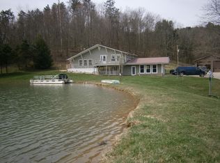 12173 Pineview Rd, Saint Louisville, OH 43071
