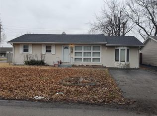 1601 Armand Dr, Cahokia, IL 62206