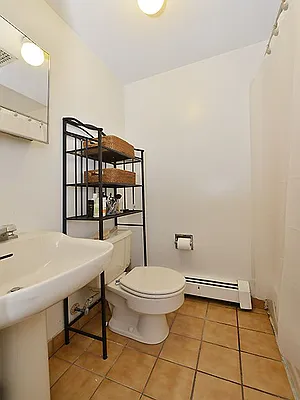 Rented by Cooper & Cooper Real Estate | media 8