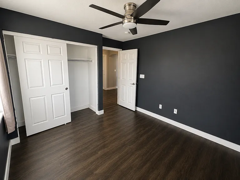 9401 Yellowshale St — Photo 23