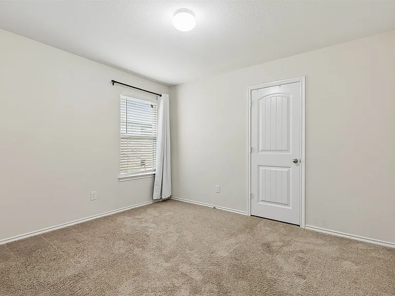 2850 Dusty Rd — Photo 10