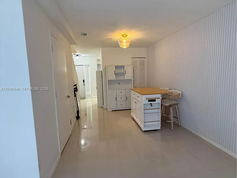 2198 NE 167th St #2198 — Photo 8