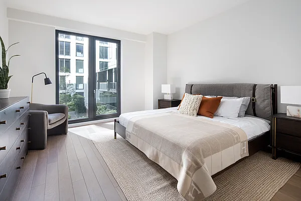 Sold by Douglas Elliman | media 19