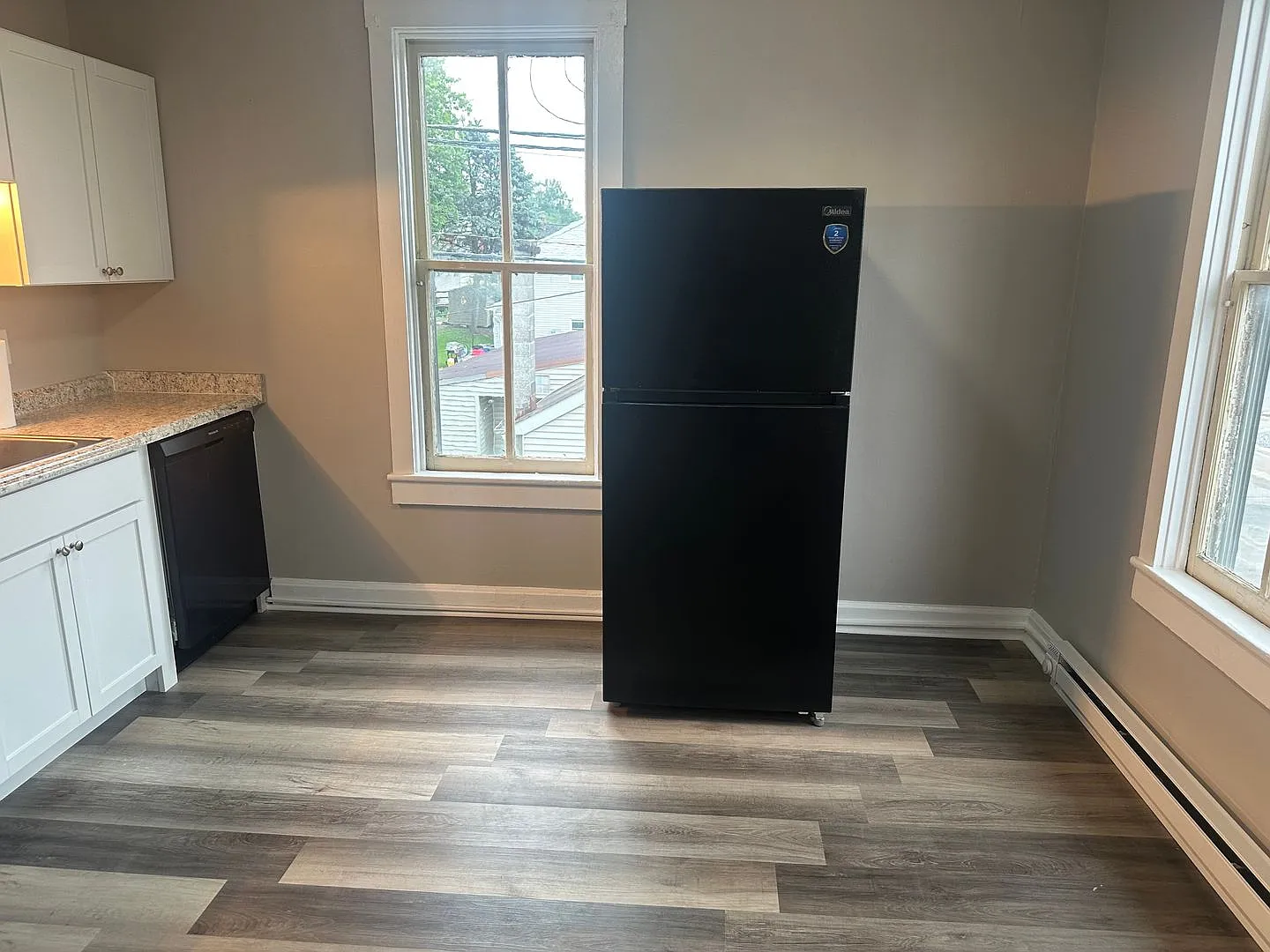 39 East Willow Street — Photo 2
