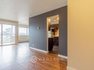 Sunset Villa Apartments, Seattle, WA 98117