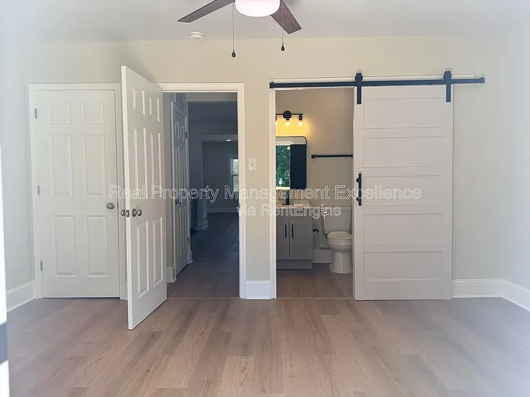 114 E Club Blvd #A — Photo 12