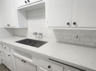 Norton - E.E Separate Prop Tr., M&H Kramer Rev.Tr., Los Angeles, CA 90046