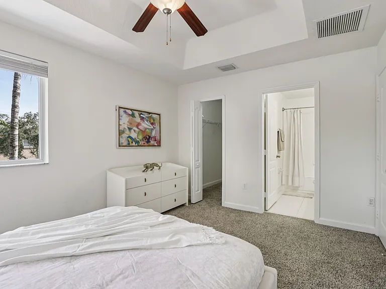 Seascape Pointe Townhomes — Photo 13