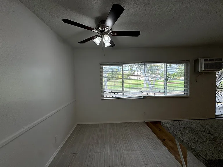 11330 Ohio Ave — Photo 10