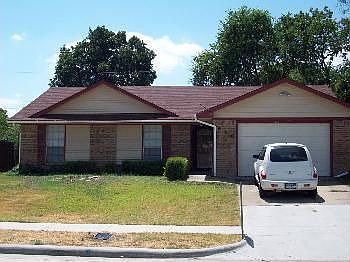 1st image of 630 Sweetbriar Dr