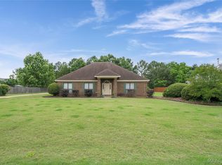 75 Cedar Ridge Dr, Wetumpka, AL 36093