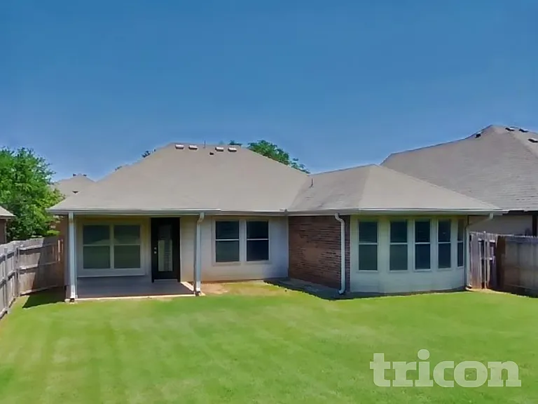 12116 Longstone Dr — Photo 14
