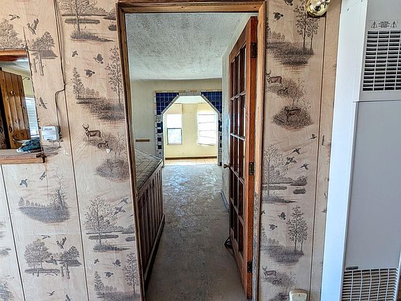 5th image of 2715 San Mateo Rd SW