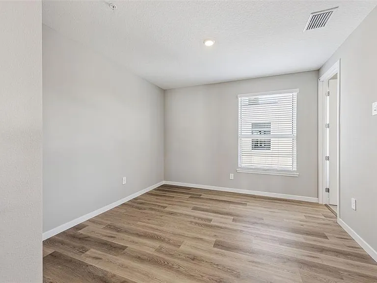 2316 E Concord St #8 — Photo 6