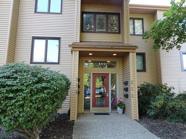 1st image of 300 Farington Blvd APT 51