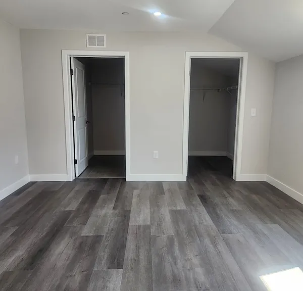 880 Main St #3 — Photo 7