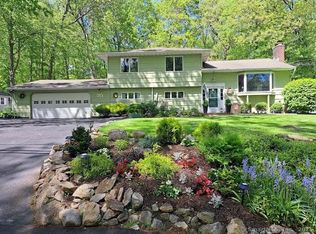 70 Bayne St, Norwalk, CT 06851