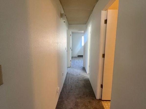201 E Washington St APT 3