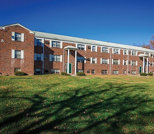 1501 Woodbourne Rd APT B12, Levittown, PA 19057 Zillow