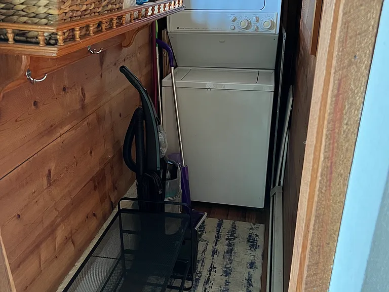 9 Riverside Dr — Photo 11