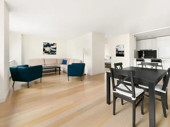 301 West 53rd Street image 1 of 7