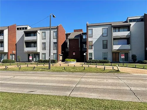 1161 Lake Ave Photo 1