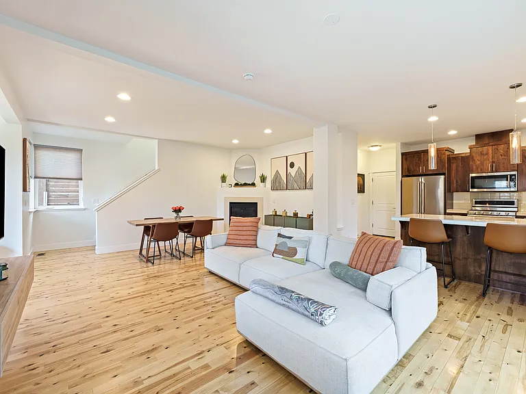 63372 Ob Riley Rd — Photo 15