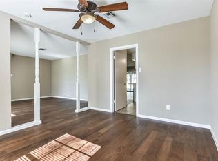 1515 Cypress St, Liberty, TX 77575