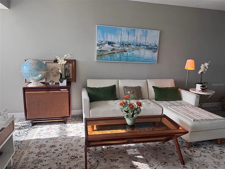33 S Gulfstream Ave #409 — Photo 8