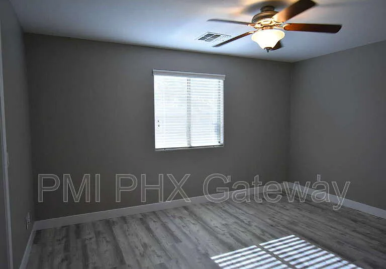 275 W Santa Gertrudis Trl — Photo 9