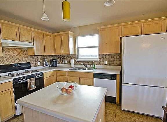 4th image of 15301 Ora Ln