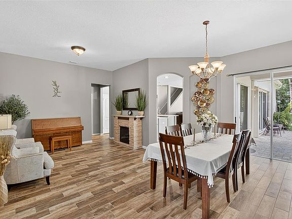 4th image of 5937 Riva Ridge Dr
