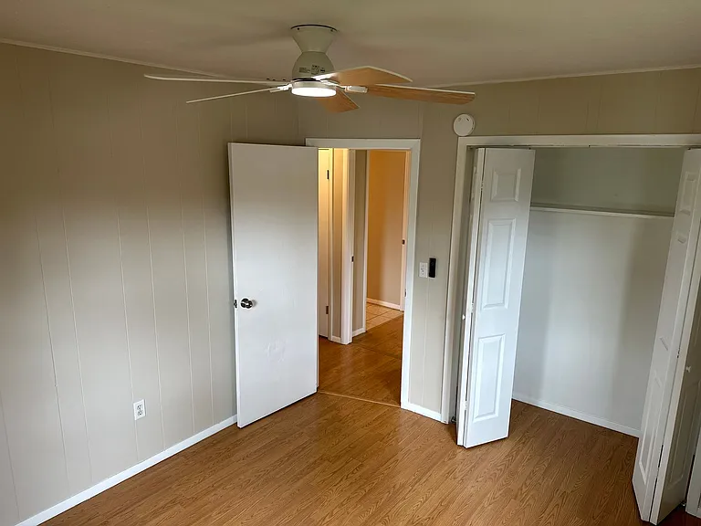 1607 Stone St — Photo 12