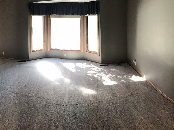 4th image of 14104 Edna Cir